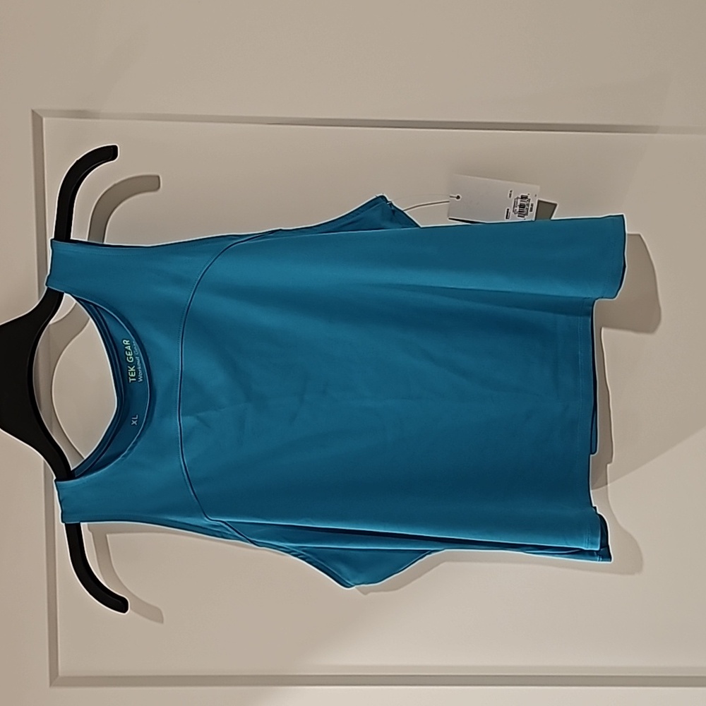 Tek Gear Cropped Run Tank